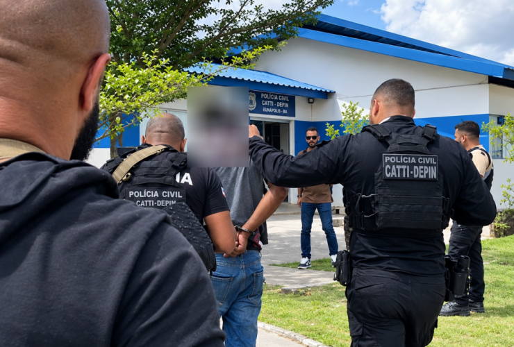 Polícia Civil prende suspeito de roubar turista com faca em Porto Seguro – Namidia News